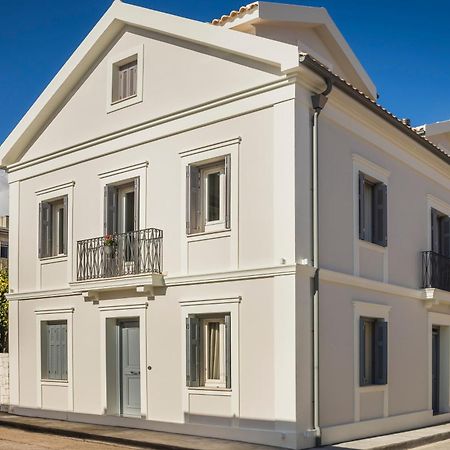 Marissa'S Elegant Retreats Apartment Аргостолион Екстериор снимка