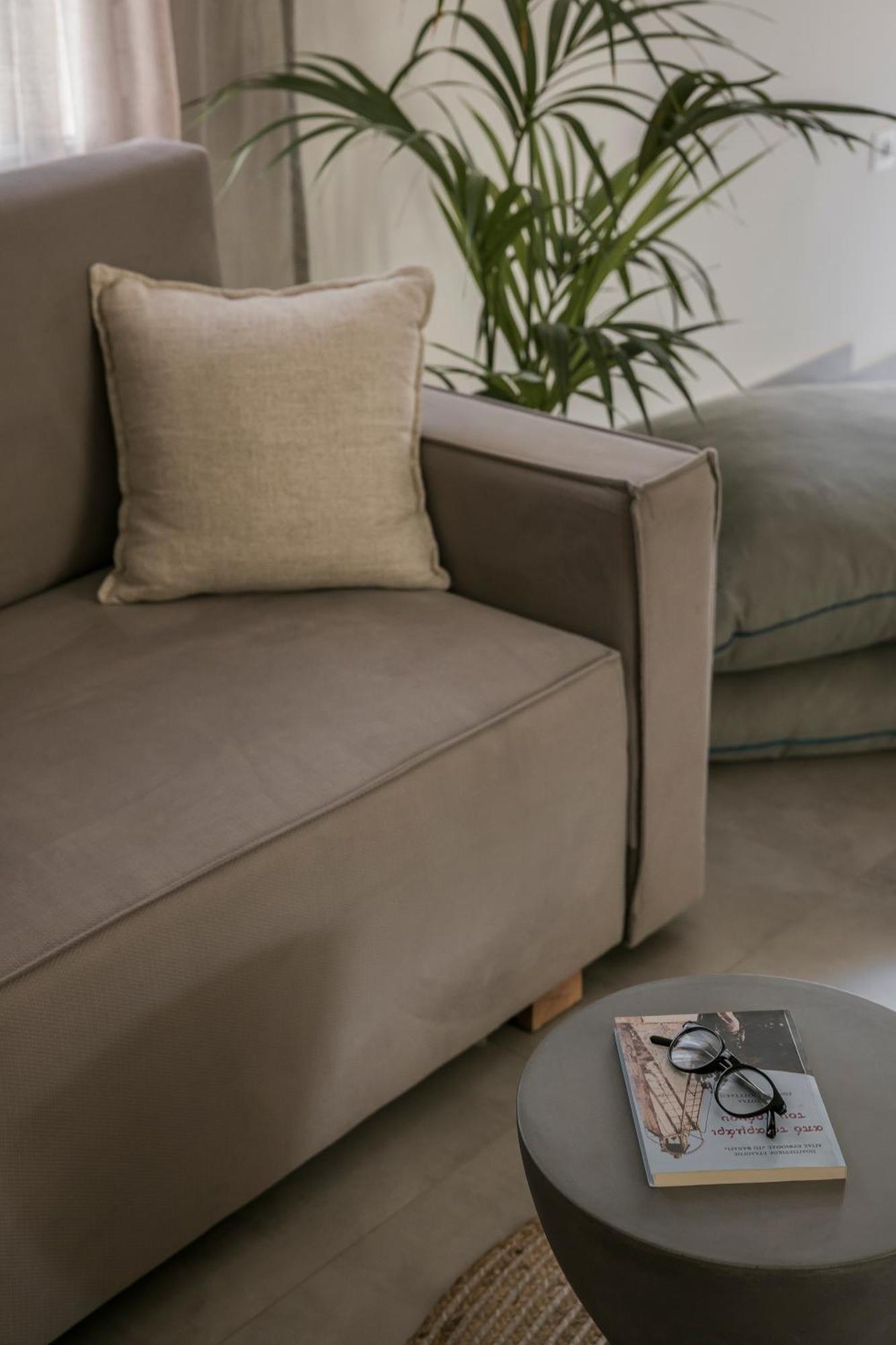 Marissa'S Elegant Retreats Apartment Аргостолион Екстериор снимка