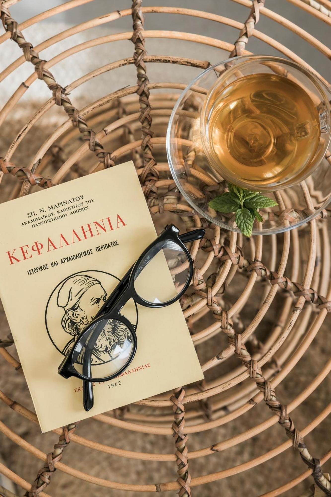 Marissa'S Elegant Retreats Apartment Аргостолион Екстериор снимка